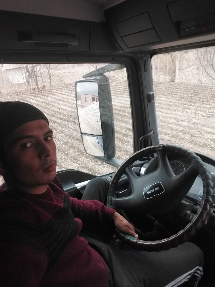  34900485  Alek, 33 ,    