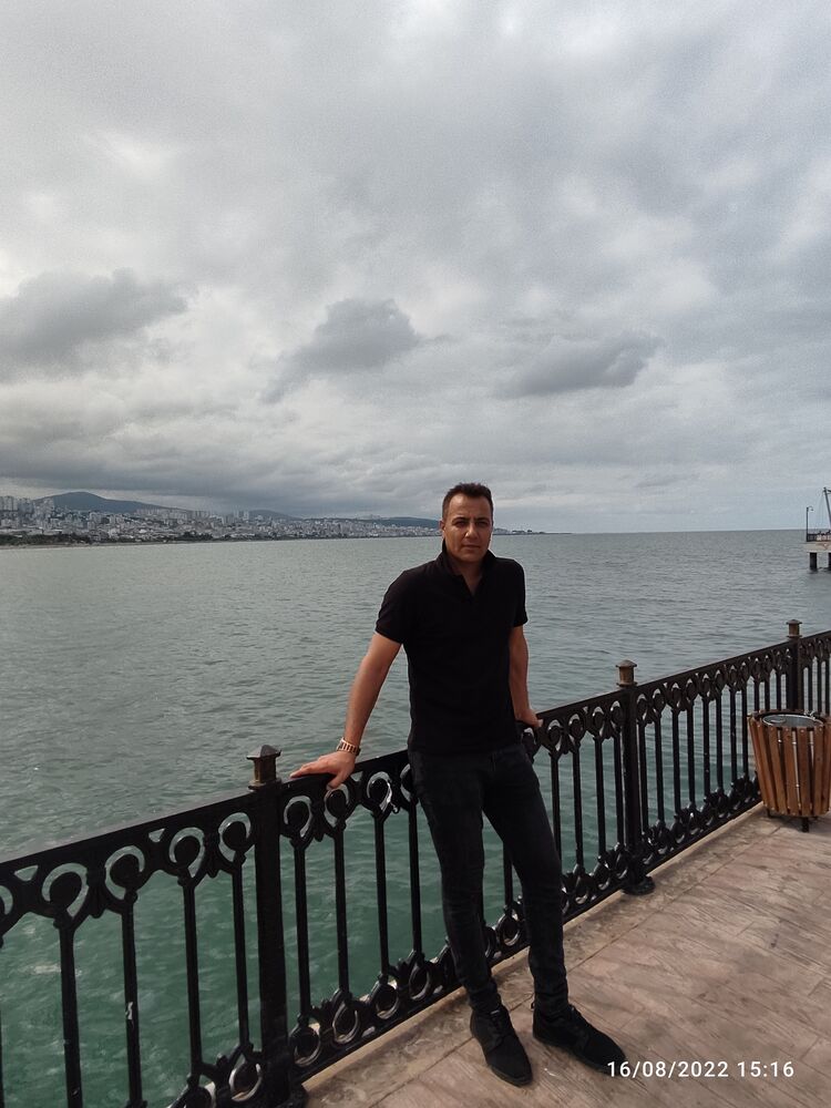  ,   Kadir, 37 ,   ,   