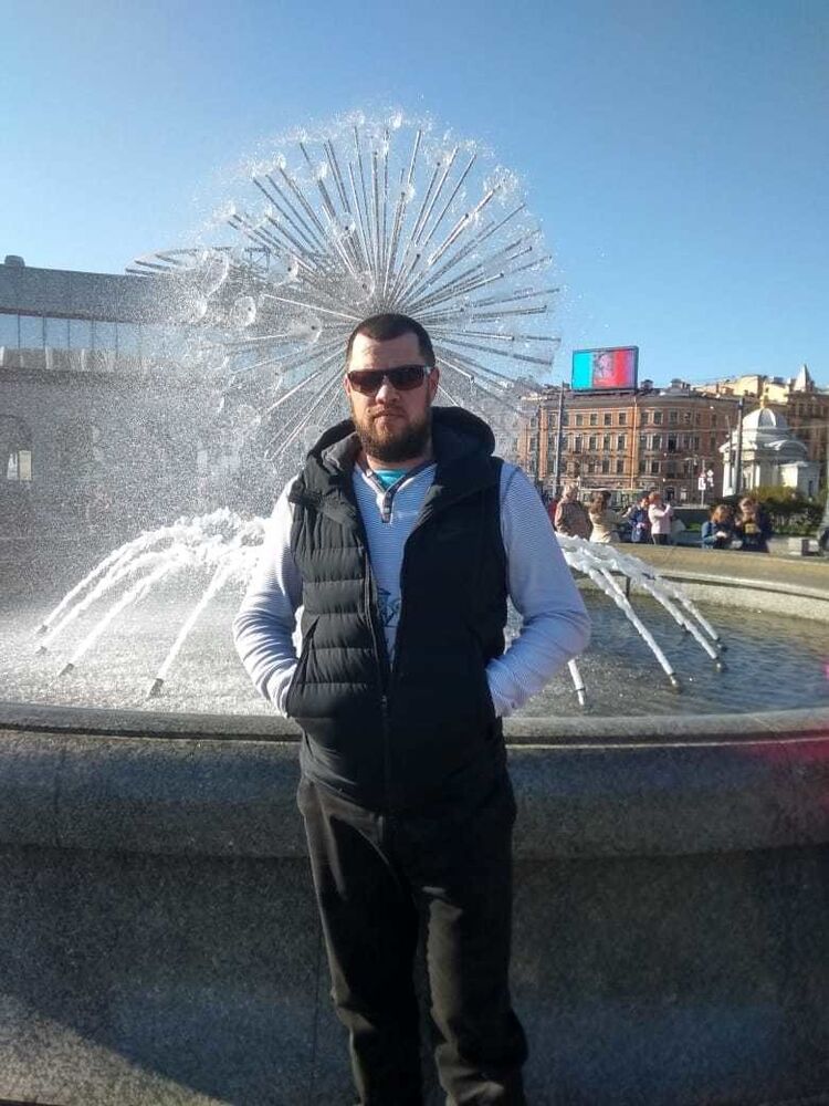 ���� 18818325 ������� ����, 32 ����, ���� ���������� � �����-����������