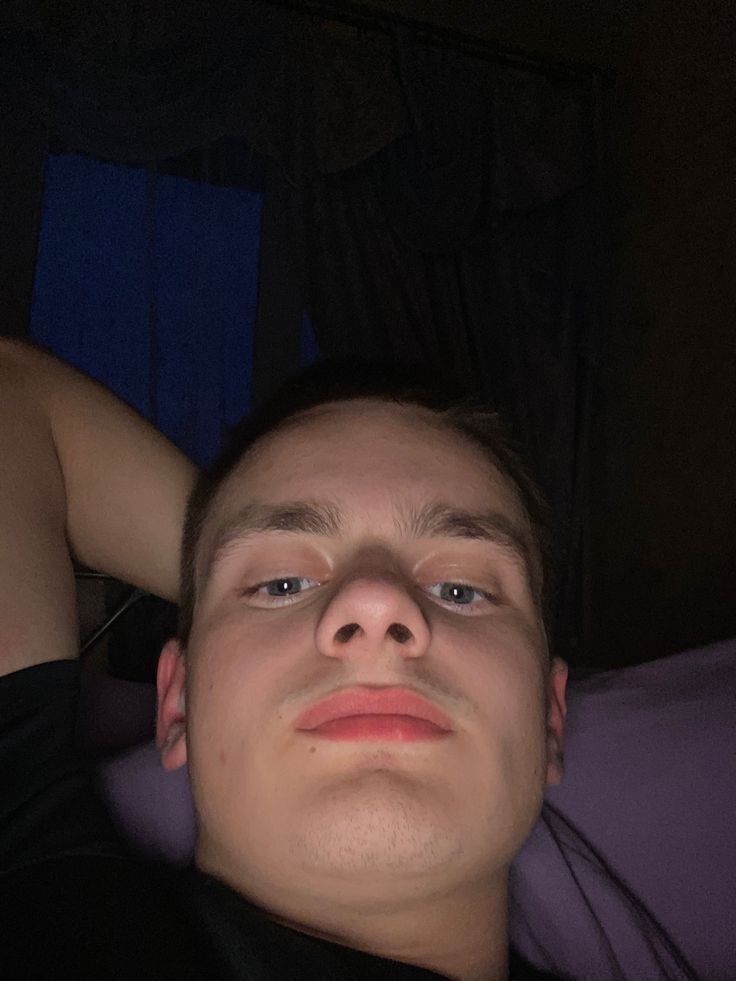  52885295  , 18 ,    