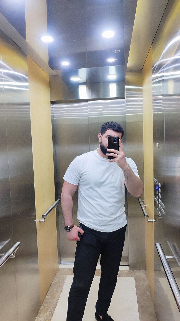  ,   Ali, 27 ,   ,   