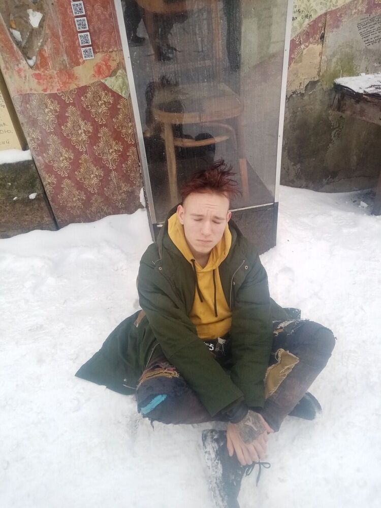  -,   Ivan, 24 ,   ,   