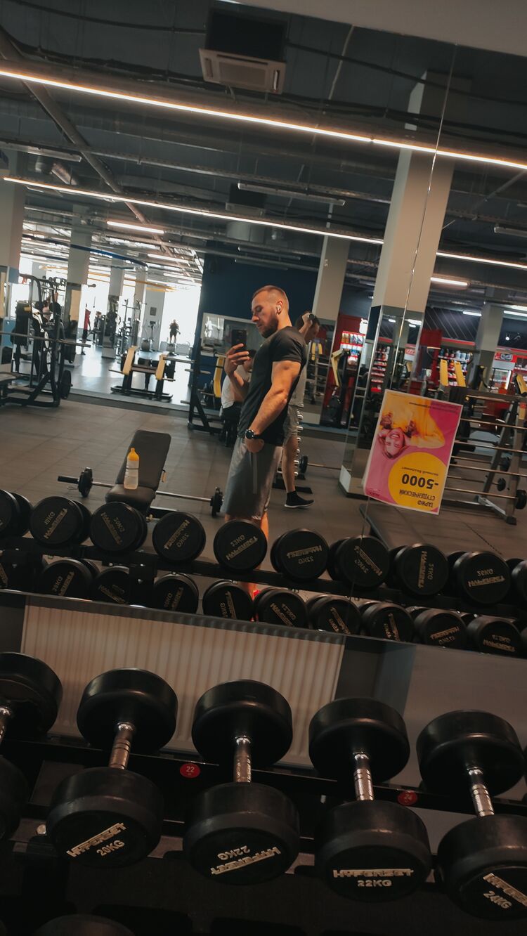  ,   Alexander, 32 ,   c , 