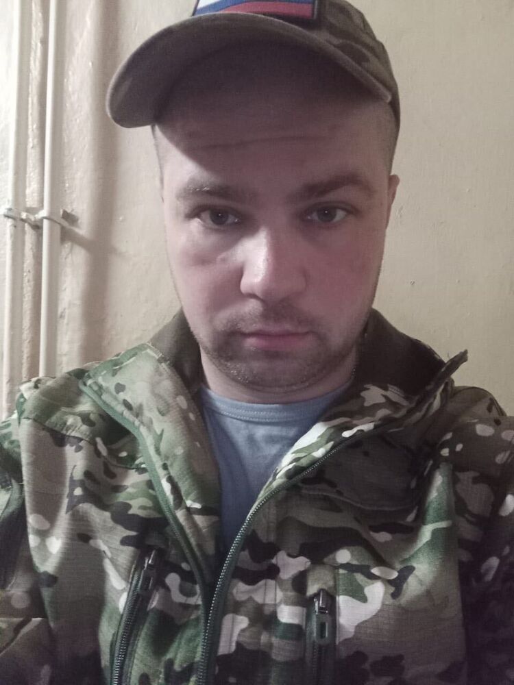  42514985  OLEG, 39 ,    