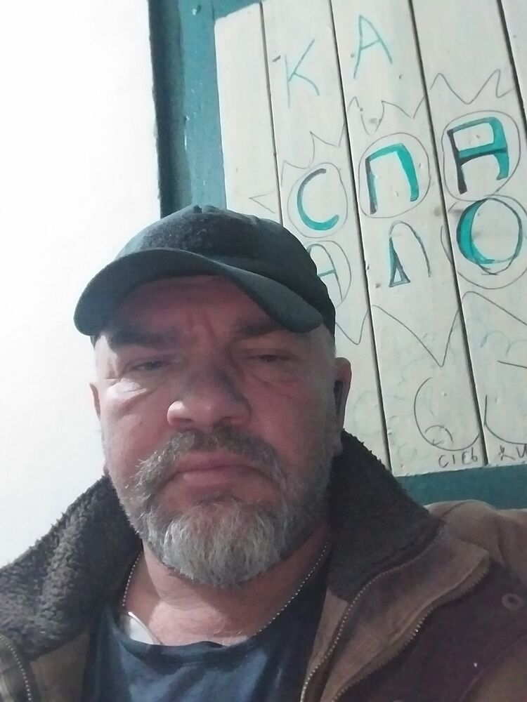  47137195  , 52 ,    