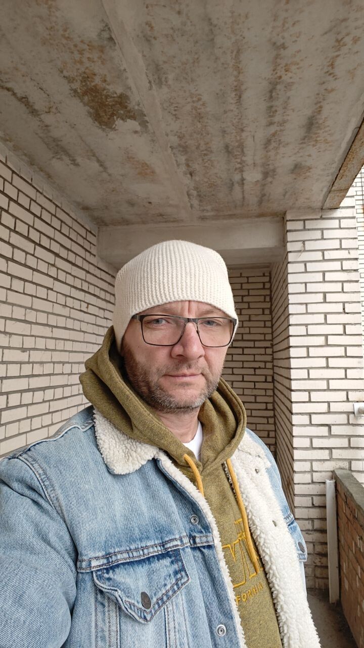  54566545  , 49 ,    -