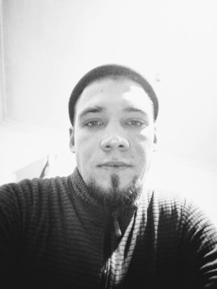  31588975  Vovka, 31 ,    