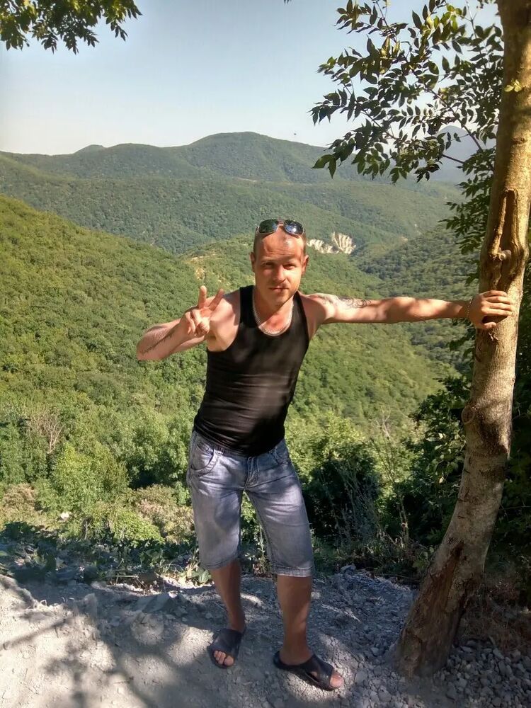  ,   Aleksandr, 41 ,   ,   , c 