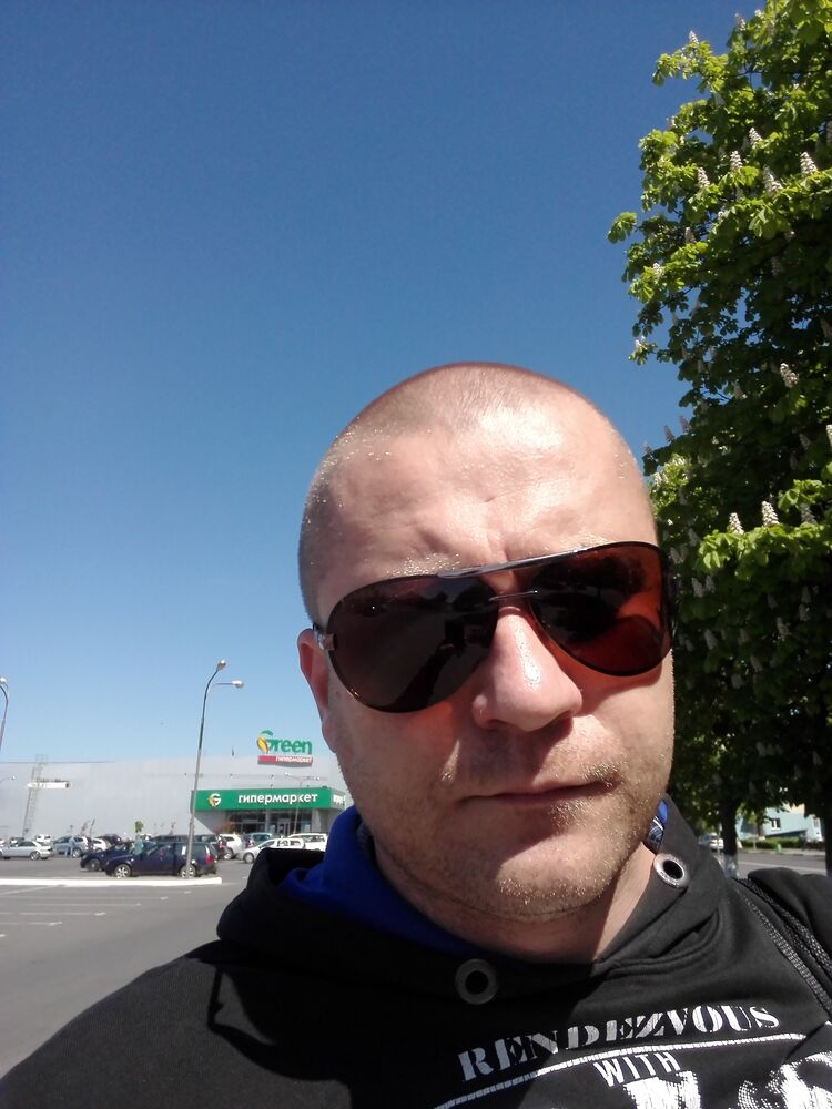  23910385  , 39 ,    