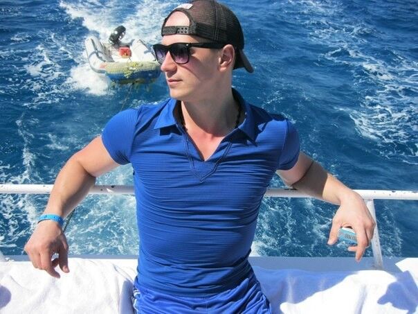 ���� 13689385 ������� ������, 40 ���, ���� ���������� � ������