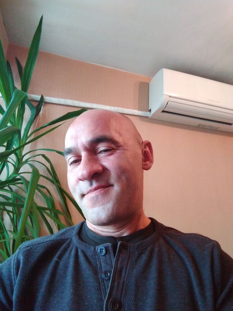  15031515  Nikola, 52 ,    Bansko