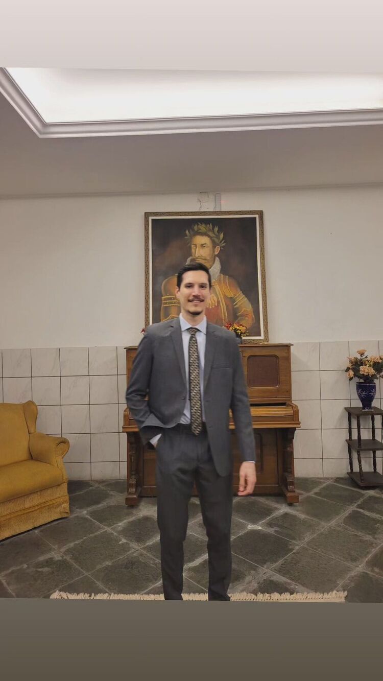  -,   Alexandre, 34 ,   ,   