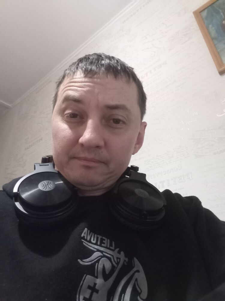  48613225  , 44 ,    