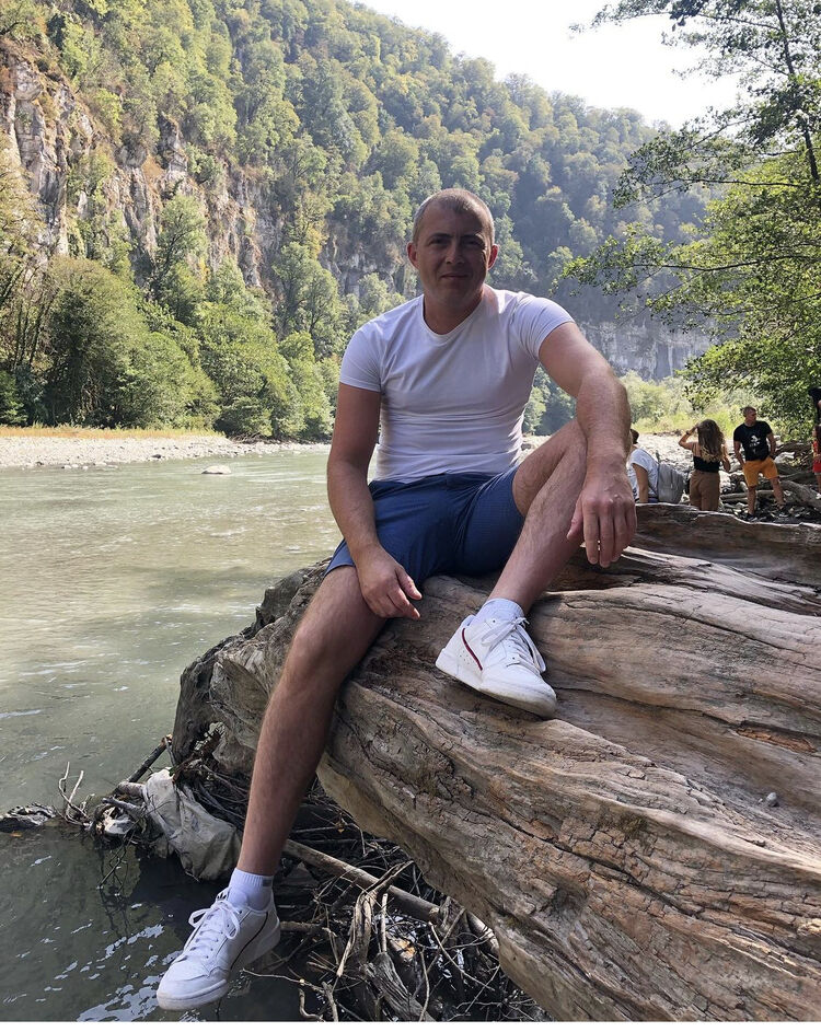  ,   Nikolos, 37 ,   ,   , c 