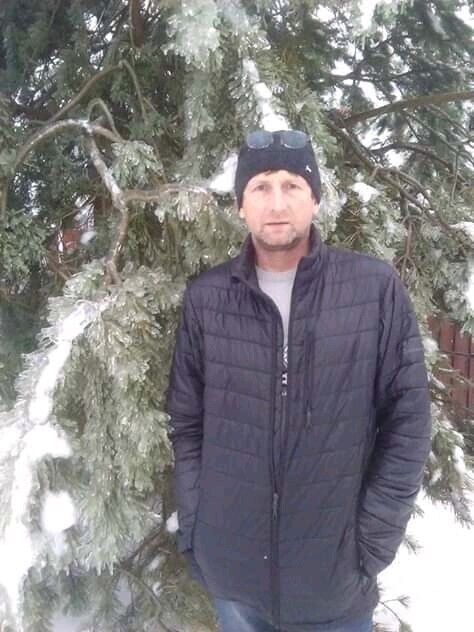  ,   Ilya, 60 ,   ,   
