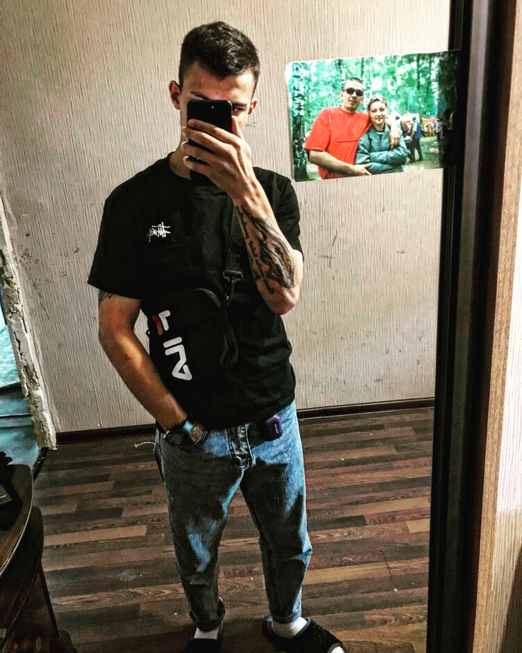  51033295  , 24 ,    