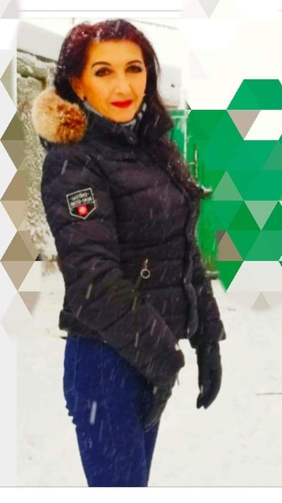  ,   Nina, 57 ,   c 