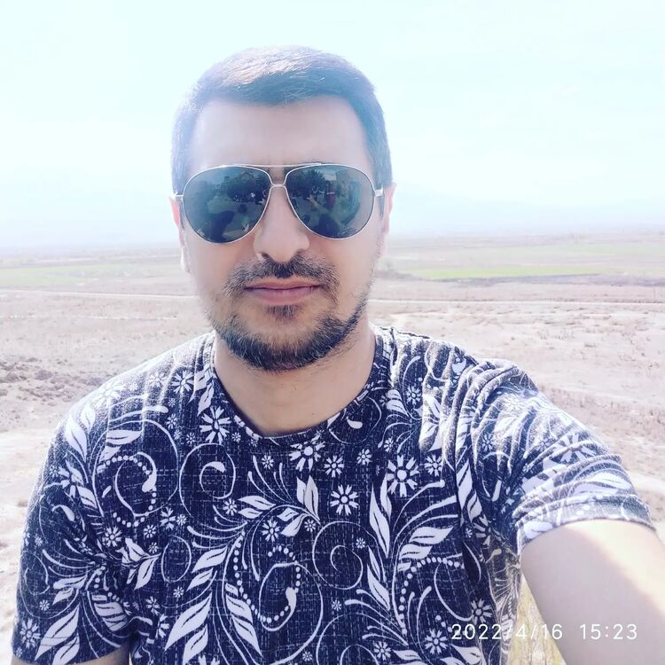  31062655  Armen, 38 ,    