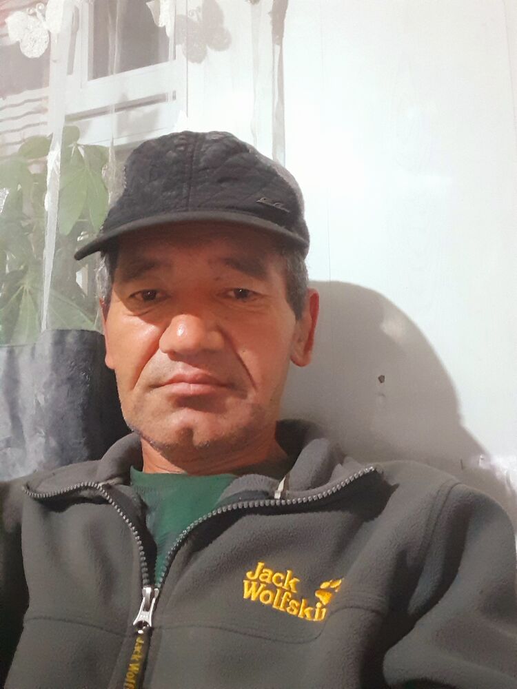  54437915  Aidar, 48 ,    