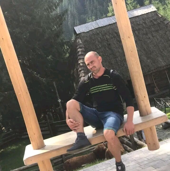  47470795  , 33 ,    