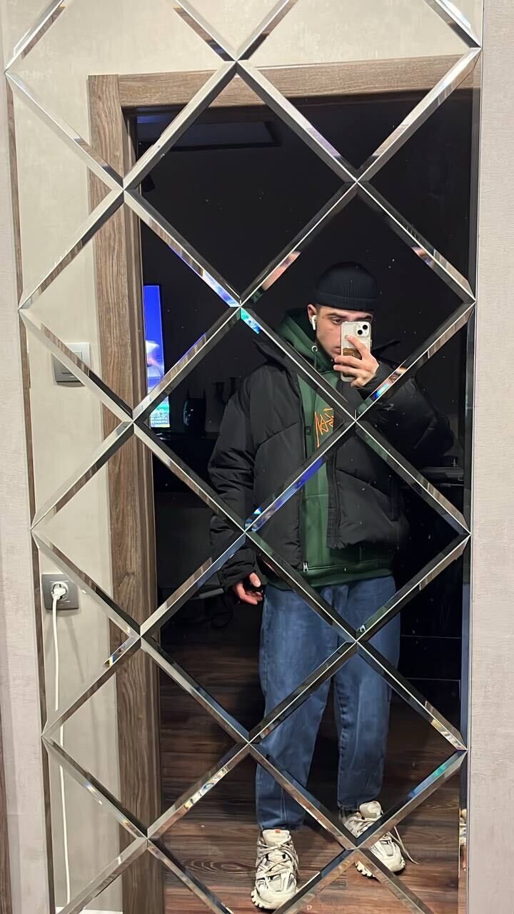 ,   Nik, 23 ,   , 