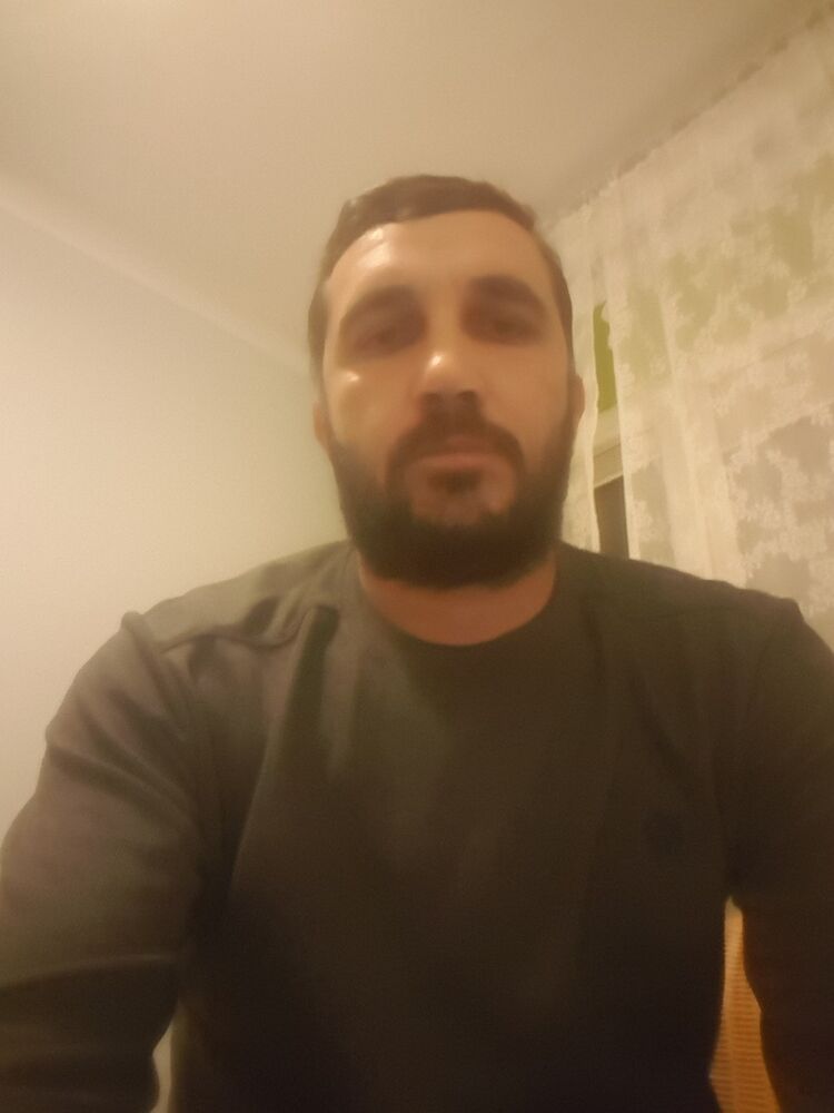  ,   Giorgi, 39 ,   ,   , c 