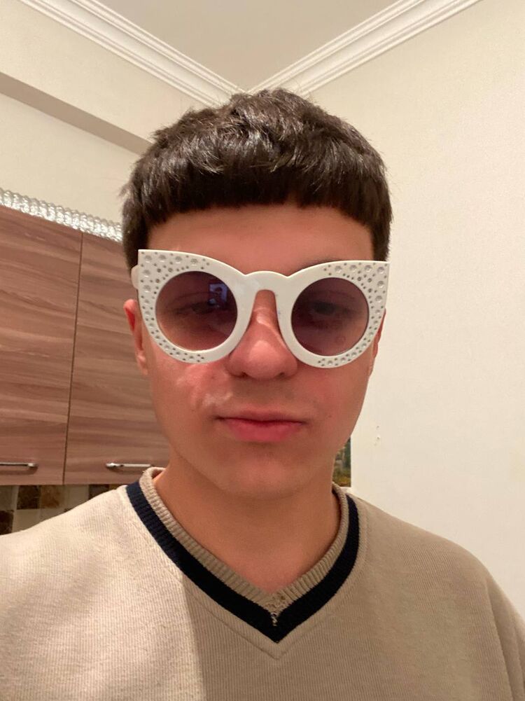 ���� 48750945 ����� ����, 20 ���, ���� ���������� � ������