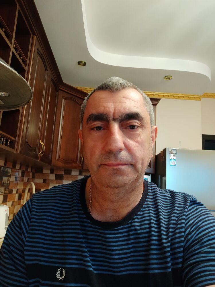  29778945  Nodar, 61 ,    