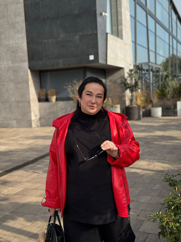  54489775  , 52 ,    --