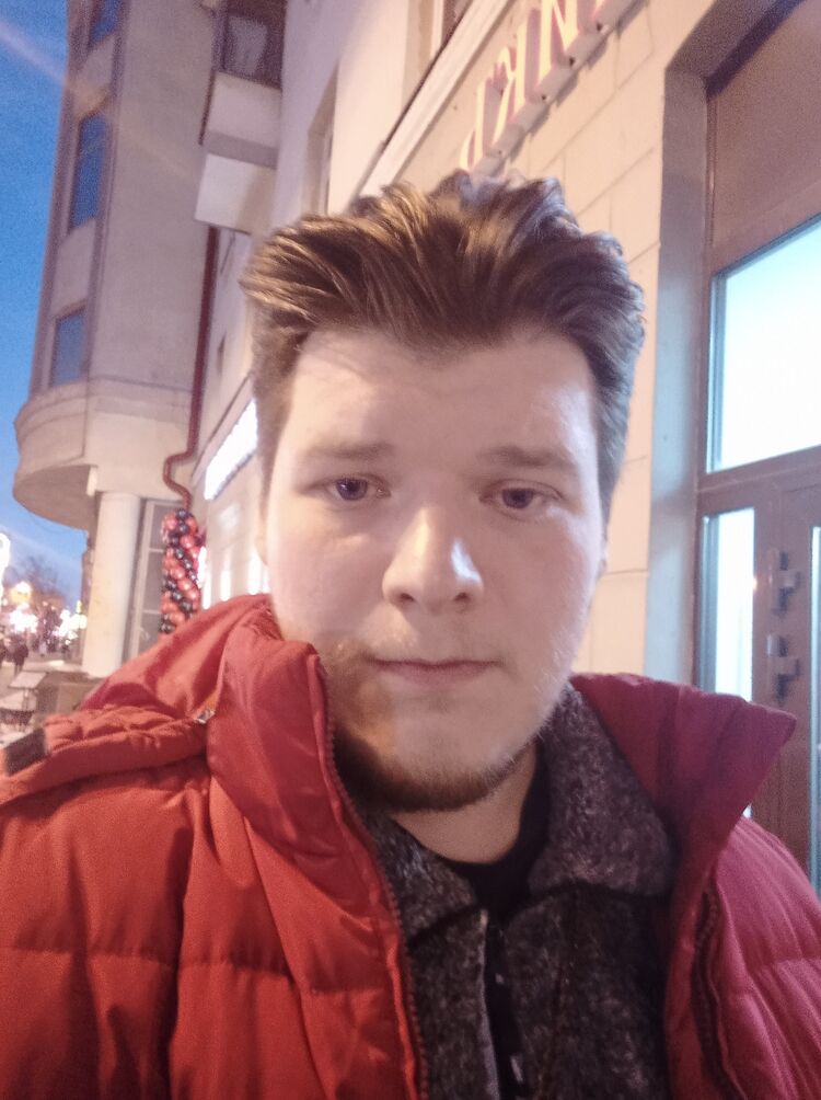  32347235  PAVEL, 30 ,    