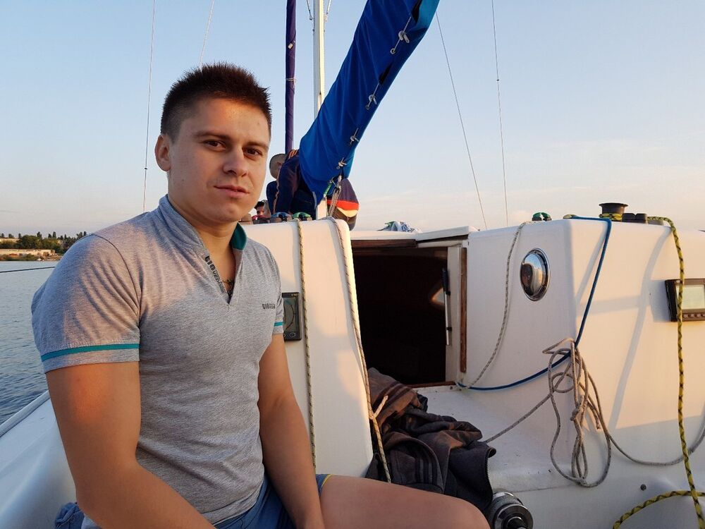  ,   Alex, 32 ,   ,   , c 
