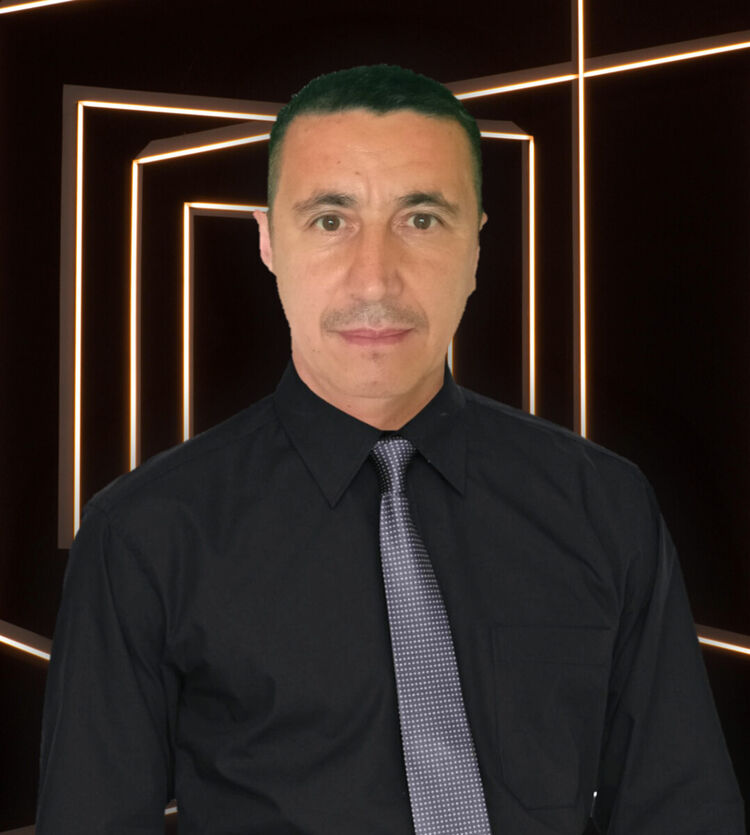  ,   Alisher, 51 ,  