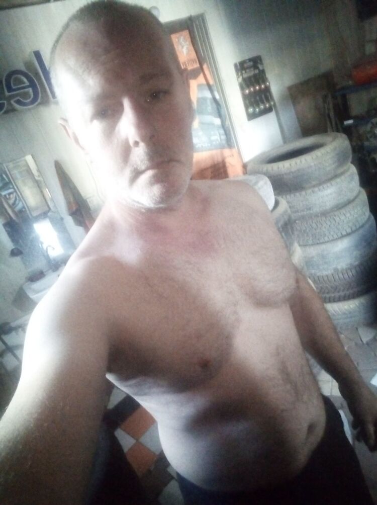  38516665  , 52 ,    
