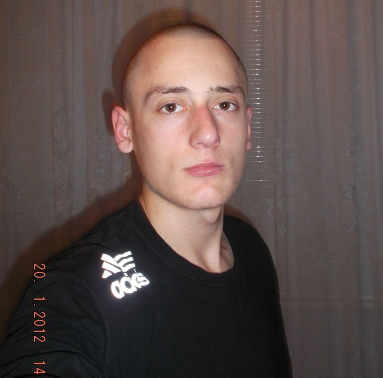  4312365  Andrei, 30 ,    