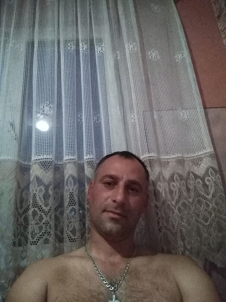  14519735  , 44 ,    