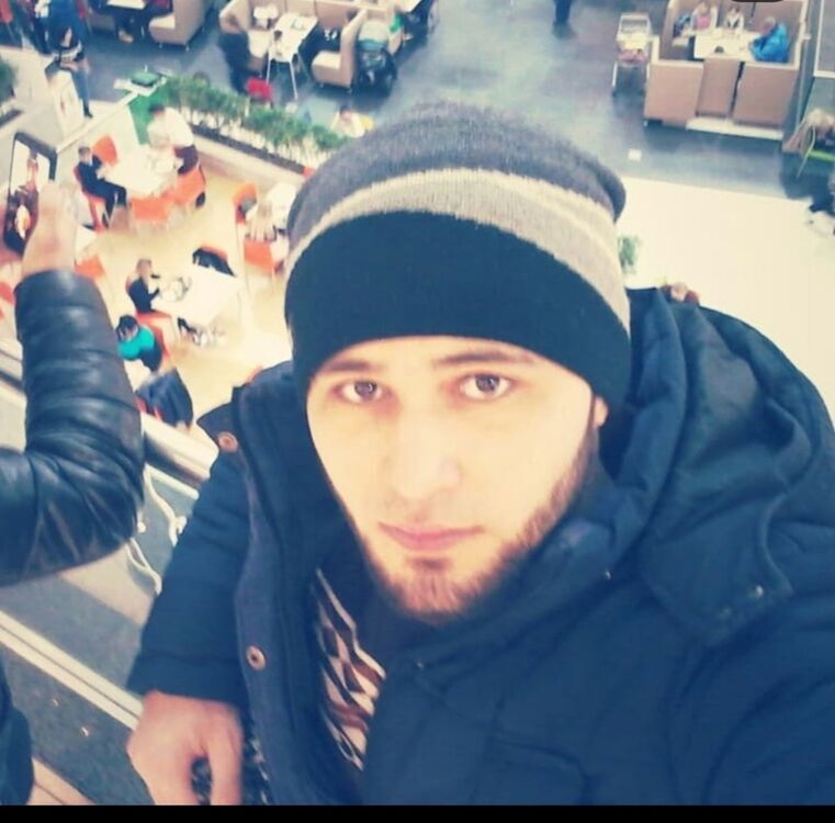 28446985  SoyibjanoFf, 32 ,    