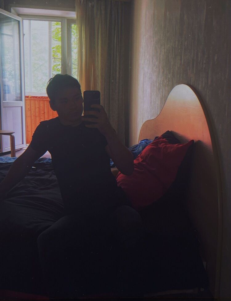  54755835  Kiko, 24 ,    