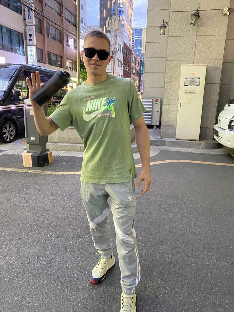  36736555  , 26 ,    Pusan