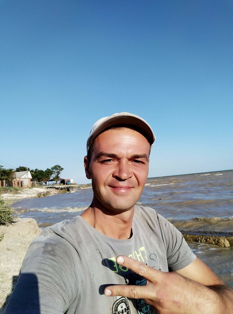  18598685  , 46 ,    