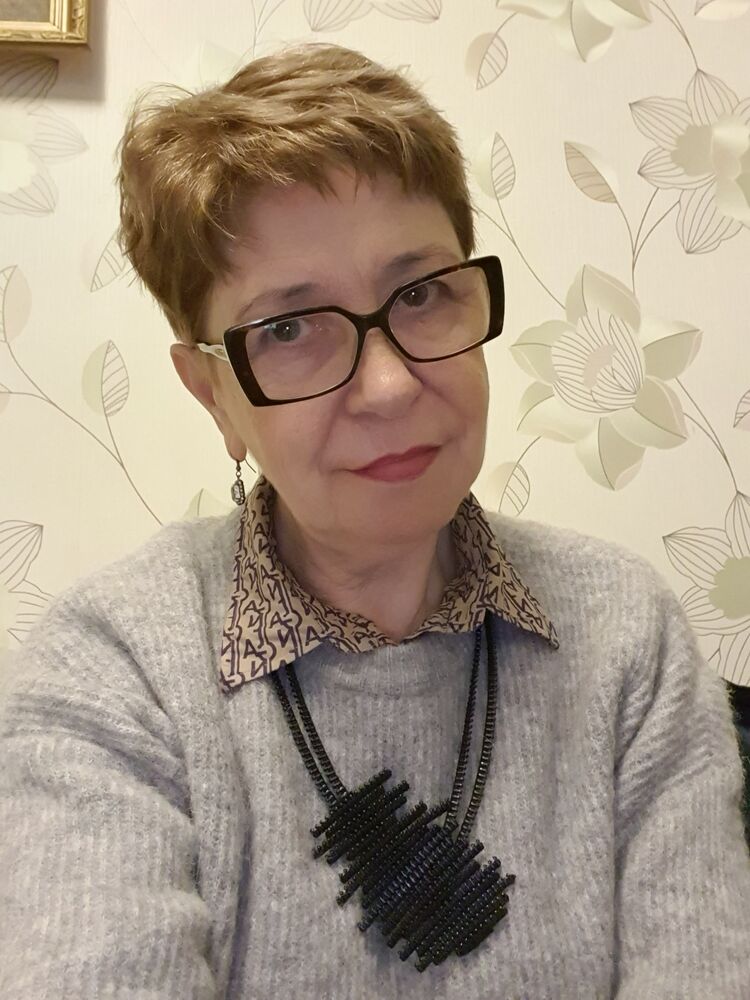  54604515  Irina, 65 ,    