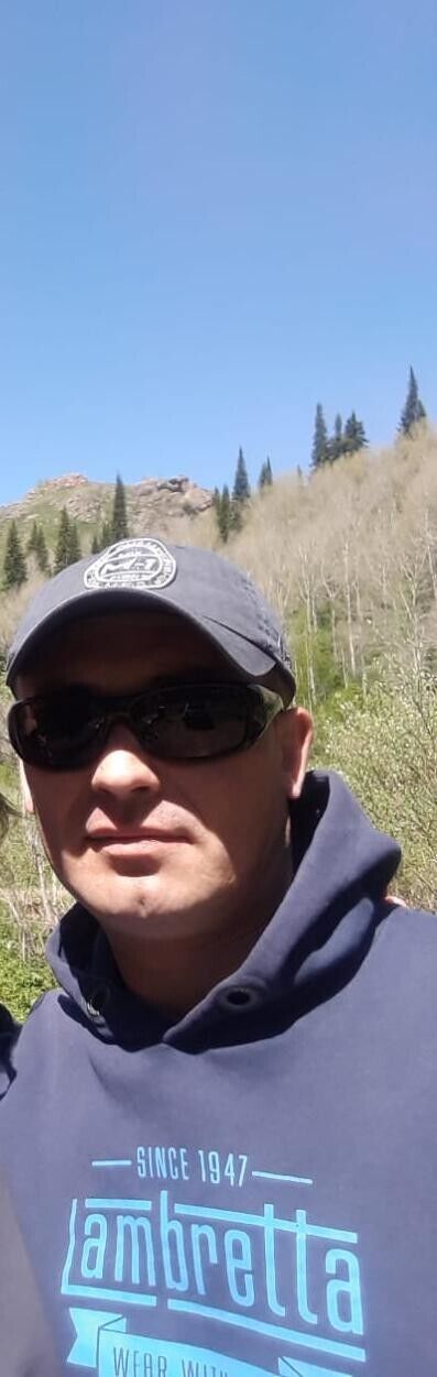  31979175  Alex, 48 ,    -