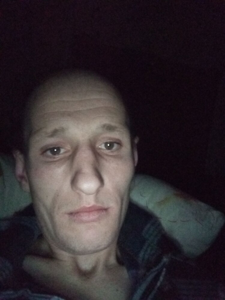  24978175  , 37 ,    