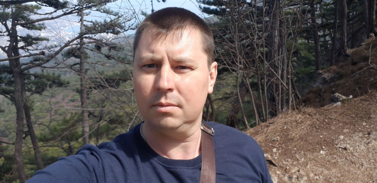  ,   Sasha, 44 ,   ,   