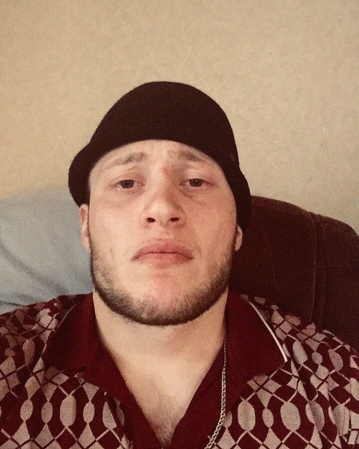  ,   Antonio, 31 ,   