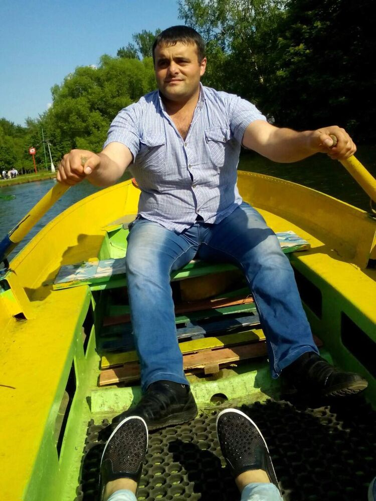  ,   Amil, 39 ,   ,   