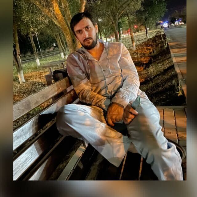  30208595  , 33 ,    -