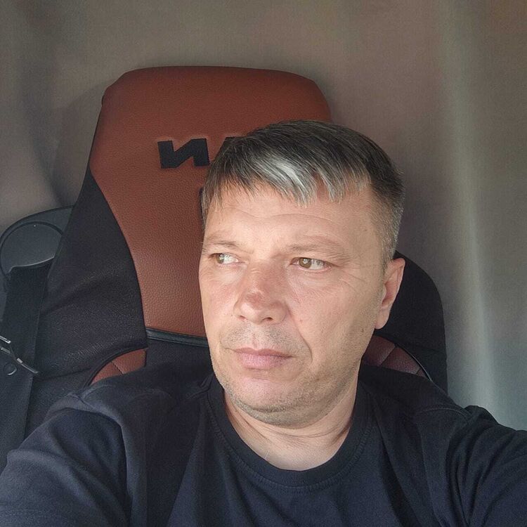  54269385  Sekret, 43 ,    