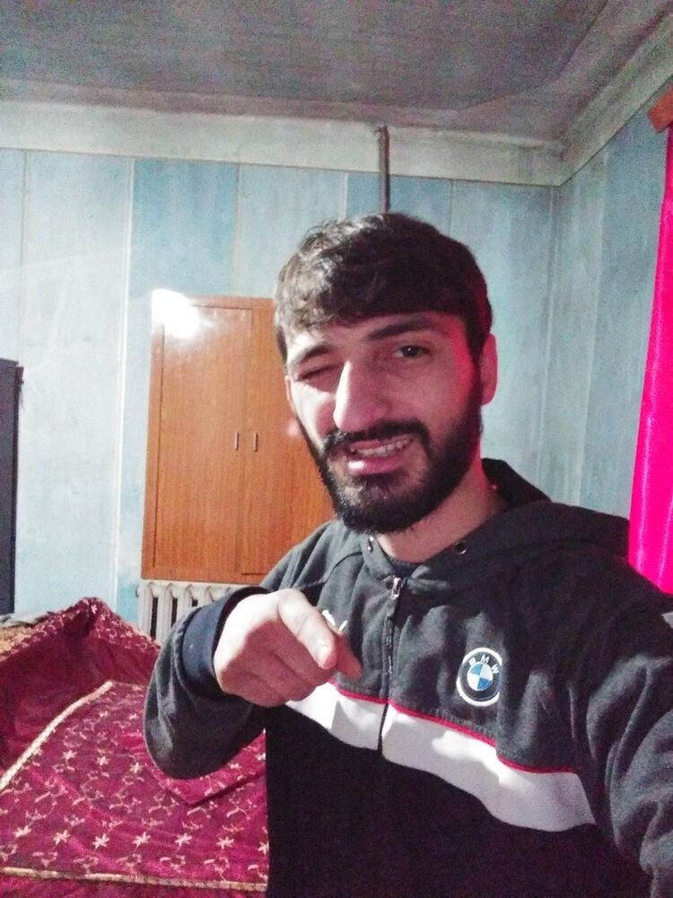  ,   Mher, 26 ,   ,   , c 