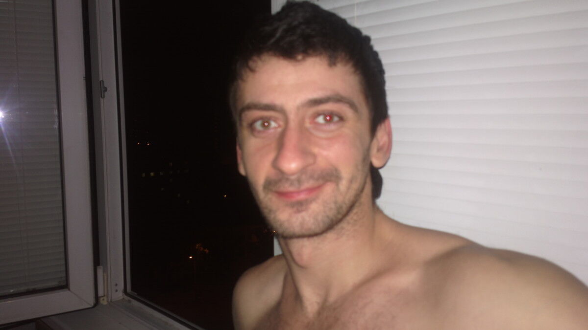  ,   Victor, 40 ,   ,   , c 