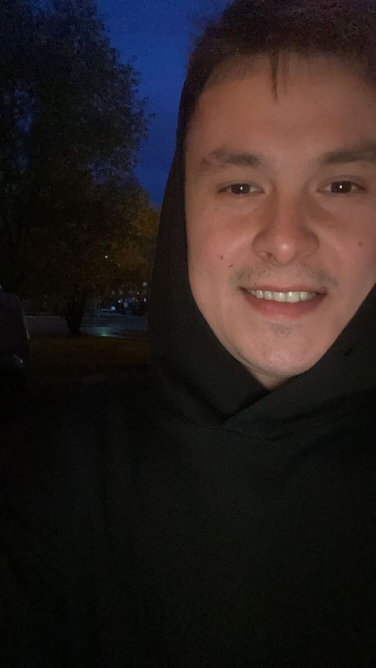  52883065  , 32 ,    